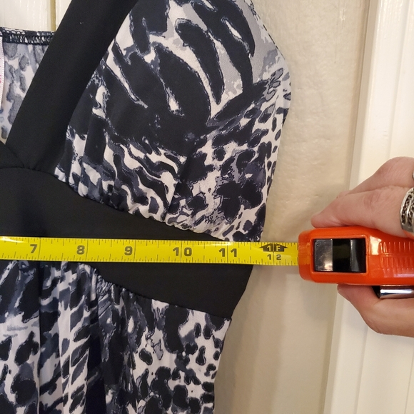 EUC Sugarspice L Top - Picture 3 of 8